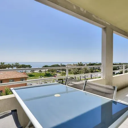 Apartment W 2 Bathrooms At 400M From The Beach Nice Exterior photo